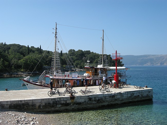 Lodní deník: Kvarnerská plavba (Chorvatsko na kole)